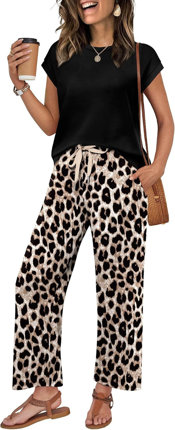 Chic Travel Outfit Set