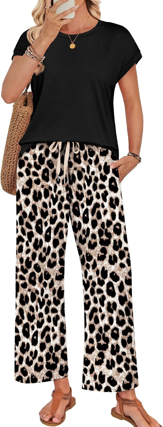Chic Travel Outfit Set